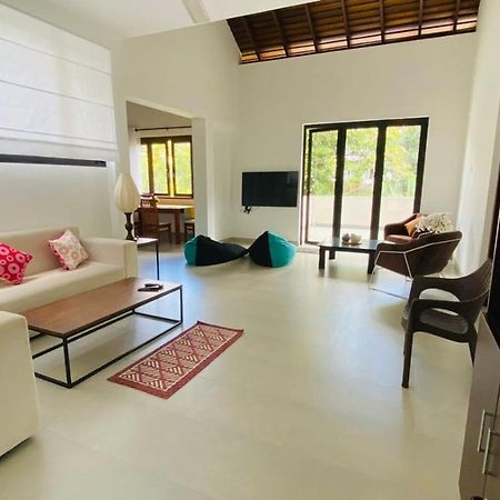 Travel Inn Deluxe Anniewatta كاندي المظهر الخارجي الصورة